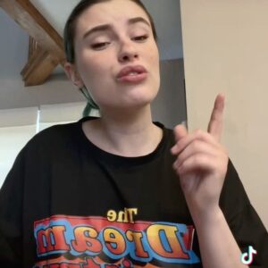 Skyler Wright Instagram - posted this on my tiktok (skylerwrightlol) the other day, but i figured i’d post here as well cuz I LIKE SINGING SONGS :)