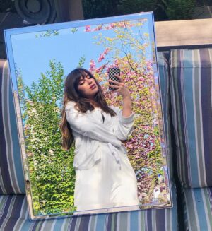 Skyler Wright Instagram - officially never taking off my @cozyearthbedding loungewear, literally the softest pj’s i’ve ever worn 🤍 use code SKYLER50 for that fat discount 😴