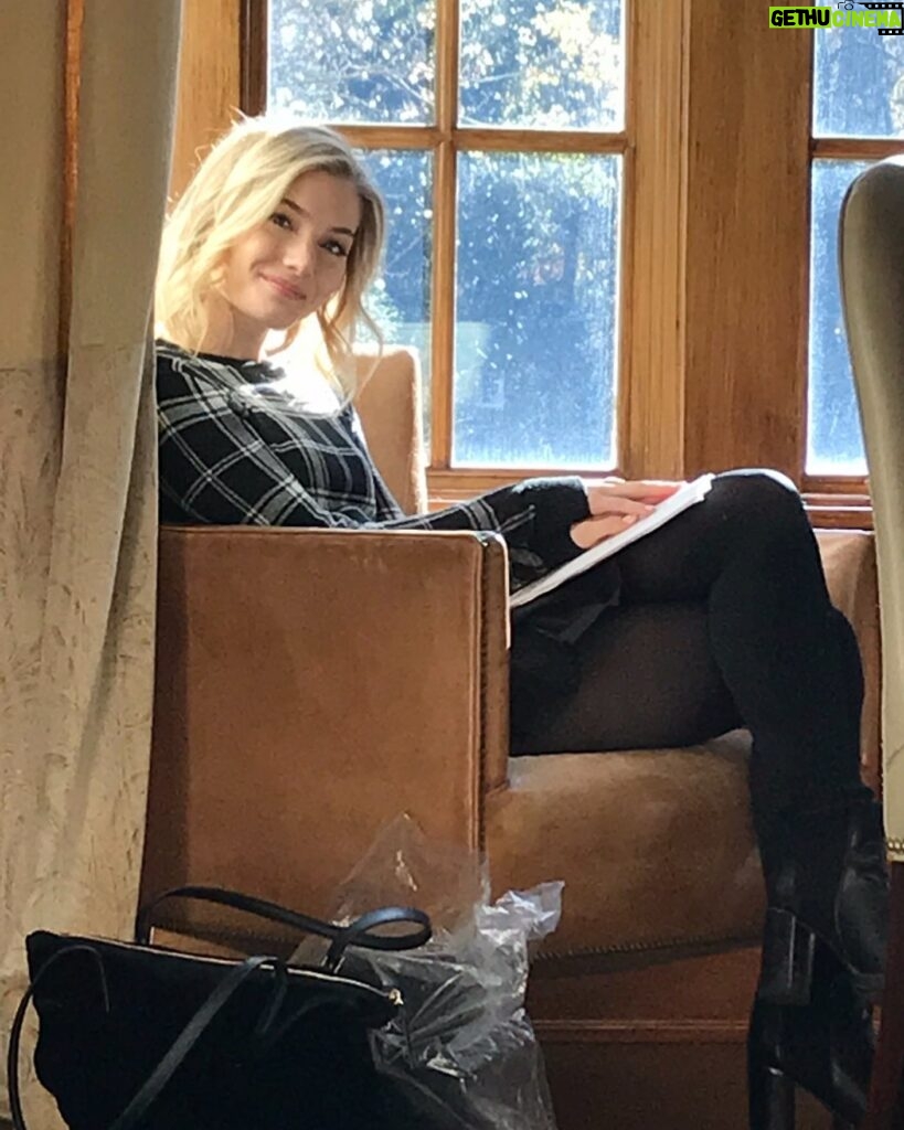 Skyler Samuels Instagram - The year is 2017. I’m between scenes on @thegiftedtv, doing a crossword puzzle in the sunshine, alongside my sunshine frosty sisters @ambercerwin & @rebeccanray. We never realize the simpler times when we’re in them. Looking forward to the return of days like these 💙❄️