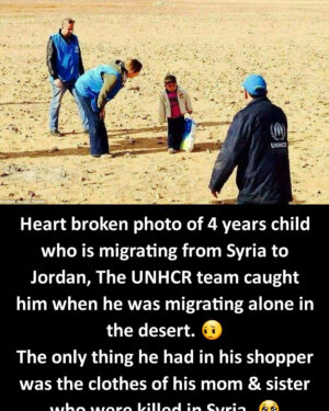 Smita Nair Jain Instagram - Heart broken photo of 4 years child who is migrating from Syria to Jordan, The UHNCR team caught him when he was migrating alone in the desert. The only thing he had in his shopper was the clothes of his mom & sister who were killed in Syria.

Photo Courtesy: https://www.facebook.com/Sadcasm/photos/a.517832225275357.1073741829.458104154581498/911544012570841/?type=3&theater