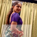 Sneha Paul Instagram - Jugni hasi di🥰💚 Available Now. DM for bookings Beautiful /elegant/gorgeous #sareelove #weddingseason #ethinic #instasareereels #comfywear #sareefashion #wedding #green #sareelover❤️ #simplicity #lovetoweartraditional❤️️ #lovetowearsaree💕 #sareewomen