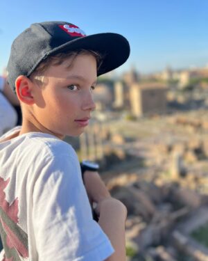Snezhana Samokhina Instagram - Russo turisto🫰🏼