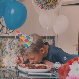 Snezhana Samokhina Instagram - Купасяке 11 лет!!!!
Мы с папой безгранично любим тебя и гордимся! Ты собрал в себе все самое лучшее! Приумножай, красивое сердце❤️
@dmitry76dmitry спасибо тебе за этот путь! Кажется мы неплохо справляемся)