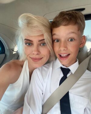 Snezhana Samokhina Instagram - Последний год началки 💔 с ума сойти