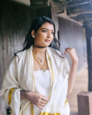 Snisha Chandran Instagram - ❤️‍🔥

#picoftheday #pic #picofday #like #likesforlike #insta #instagram #instalove #instalike #instagood #instadaily #snishachandran #subhadramonzeekeralam #loveyourself #love #loveyou #instamood #instaphoto