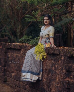 Snisha Chandran Instagram - 🌸

#picoftheday #vishu #vishuseries #vishupost #vishuspecial #snishachandran #like #insta #instagram #instadaily #instalike #instagood #loveyourself