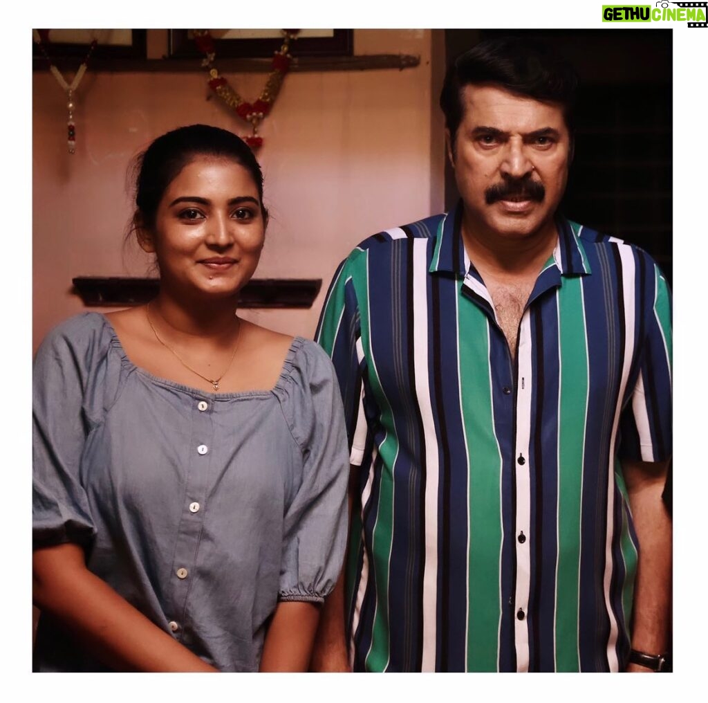 Snisha Chandran Instagram - This Miracle Happened In My Life❤️😘 Fan Grl💫 @mammootty #mommooka #love #fangirl