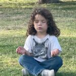 SoKo Instagram – My proudest mom moment.. 🙏
Indigo was having a bit of a hard time playing with other kids at the park. I told them, « it’s ok to be upset for as long as you want, and guess what when you’re ready, the quickest way to ground yourself back is to have a little meditation in the grass » First they ran around in the grass upset, and eventually, they went in the grass by themselves and did THIS 🧘🏻‍♀️… 😭😭😭😭 Then they came out of it and said « see, i feel better now » and they were soooo proud they did this by themselves !!!!!! 
It’s never too soon to teach kids about consciousness and how to self regulate their emotions ! LOOK !!!!!!! Magic !