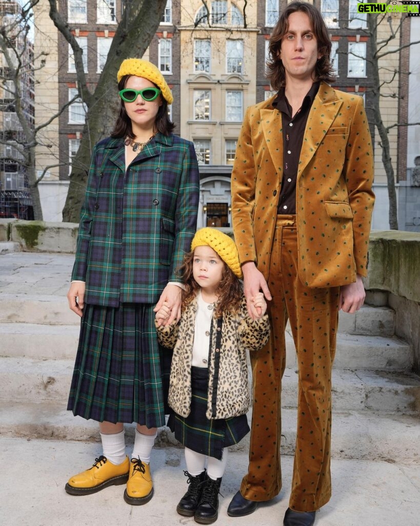 SoKo Instagram - A little London family trip to see our friends at @paulandjoeparis : @sosopaulandjoe @adrienalbou @leithclark I love traveling with these 2 so so much 🧸 🇬🇧 1 & 3 pic by @sharonlopez 5,6,8,9 by @stephanefeugerephotography And last slide, i die 😭 Make up @anitakeeling Hair @philippetholimet