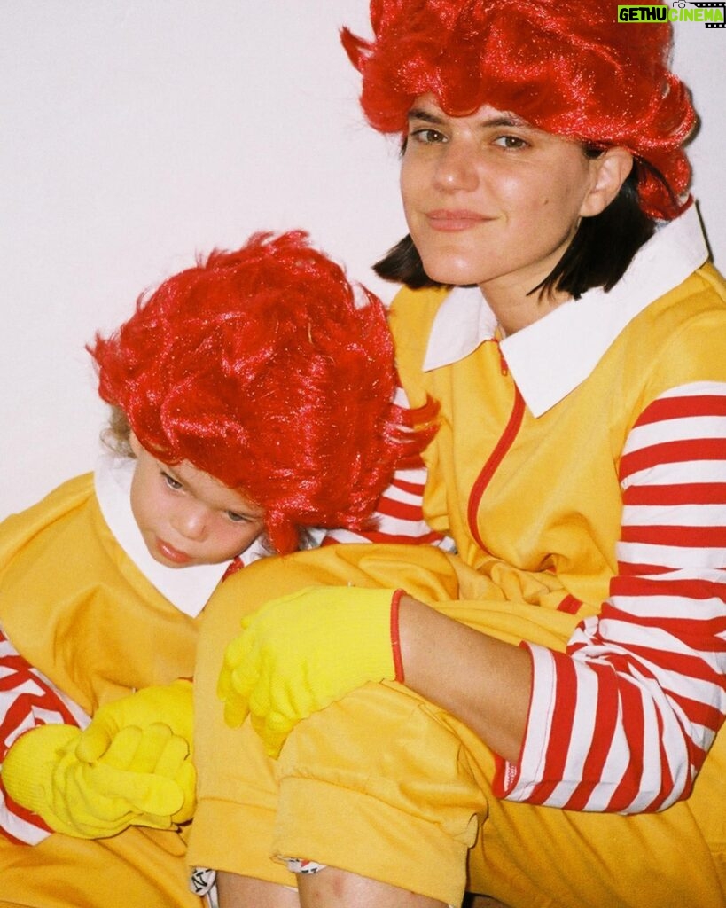 SoKo Instagram - All love forever ♾️ 💛❤️💛❤️💛 Halloween edition against McDonald’s! GO VEGAN All fun captured by our fave @miriam_marlene #govegan #veganmom