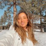 Sofía Sisniega Instagram - Blow, blow, thou winter wind. Thou art not so unkind, as man's ingratitude.