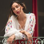 Sofía Sisniega Instagram - 🦜 @coquetterevista 🦜 #newcover •Fotos: @masophoto_ •Coordinación: carolion_n •Estilismo: @michelmedinamtz •Maquillaje y Peinado: @marianagomez_studio •Locación: @naranjo141.cdmx •Corrección de Estilo: blascojosea •Equipo Sofía: @pureandb & @luminamgmt