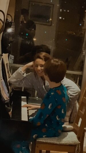 Sofia Escobar Instagram - #home #moonriver #Gabriel ❤️❤️❤️🥰 #breakfastattiffanys