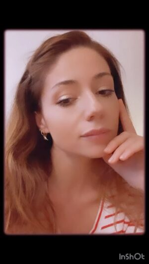Sofia Escobar Instagram - Trying to understand these lyrics 😅