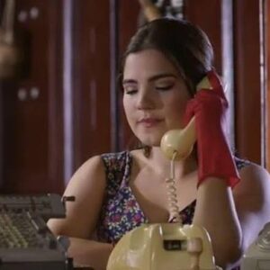 Sofía Garza Instagram - La emoción que me da que PAQUITA este en el TOP 10 de @netflixlat 🙀

Amo todo de este proyecto, de este personaje. 
De las mejores experiencias de mi vida! 💕💕💕

Gracias a todos los que la están amando!