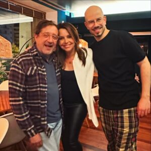 Sofia Grillo Instagram - .
Concerto memorável do @_caetano_music . 
És maravilhoso, João!! 🎤🎹
.
#joaocaetano 
#musicaportuguesa