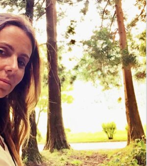 Sofia Grillo Instagram - Para ganhar um ano novo que mereça este nome, você tem de merecê-lo. Tem de fazê-lo de novo, eu sei que não é fácil mas tente, experimente, consciente. 
É dentro de você que o Ano Novo dormita e espera desde sempre.
( Carlos Drummond de Andrade)
.
BEM VINDO SEJAS, 2024! 
Feliz Ano Novo ❤️🙏⭐️
.
#novoano