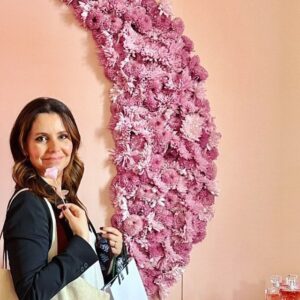 Sofia Grillo Instagram - .
A celebrar mais um ano de requinte e elegância da @perfumesecompanhia.pt .
.
#perfumesecompanhia 
#aniversario
