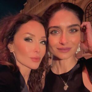Sofia Milos Instagram - Festa Della Repubblica 🇮🇹 
italian National holiday celebrated with my friends at Warner Brothers Studios this year . 🎥 🎭 
I have so many memories created on this Studio lot …..
In fact, I shot my very first TV series as a series regular on that lot in 1993 !!
In CAFE AMERICAN , Co-starring with Valerie Bertinelli  for NBC . The role was written for an American … but a hot blooded Italian snapped it away 😂  and turned her into FABIANA BORELLI The sit-com lasted one year , 24 episodes and it was wonderful fun to perform in front of a Live audience and many standing ovations. 

I also worked  on another #warnerbrotherstudios stage for 1.5yrs ..on the sit-com CAROLINE IN THE CITY , co starting Leah Thompson , in the role of Julia … also for NBC .

I also worked  on FRIENDS , as Matthew Perry’s girlfriend AURORA , on another stage. 

And on the ER stage … as COCO. 

Needless to say it’s one of my favorite lots  with many memories to share or hold dear in my heart ❤️ 

🇮🇹❤️🇮🇹
@warnerbrostv  #warnerbrothers #festadellarepubblica #2024 #italiana #italianamerican #attrice #actress #sofiamilos #italianamericanactor