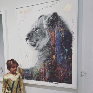 Sofía Reca Instagram - My little boy and his favorite piece of art from #artbasel today! 💜💜💜 #artbasel #basel #miamibeach #art of coarse he is Leo, no doubt! Inti y su cuadro preferido de hoy! #peace #joy #love