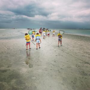 Sofía Reca Instagram - So this is a field trip when you live in Miami. #blessed #nature #keybiscayne #miamibeach #casadeibambini #montessorichild #Inti ❤️️❤️️Salida con el colegio, tan agradecidos! #pufferfish #lobster #beautifulsky
