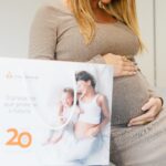 Sofia Arruda Instagram - Quando engravidei do Xavier começámos a pesquisar sobre temas com os quais nunca nos tínhamos deparado e rapidamente percebemos que, para nós, fazia todo o sentido colher as células estaminais e guardá-las num lugar seguro. Não sabemos o dia de amanhã e por isso decidimos prevenir “em vez de remediar”. Daí até escolhermos a @crioestaminal_ foi um instante e claro que com a chegada da nova bebé voltámos a escolher a Crioestaminal para repetir o processo 🧡 #crioestaminal #familia #escolhasparaavida
