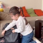 Sofia Nizharadze Instagram - ვემზადებით ავსტრიაში წასასვლელად 🤣❤️ ყველაფერი ჩაალაგა 🤗 “ჩიპოლინოში” მთელი სახლი ეტევა 🤣 @aversipharma ❤️
