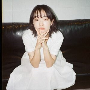 Sohn Su-hyun Instagram - 리에(@rie_rabbit)가 오래간만에 찍어준 사진. 처음 함께 찍었던 사진이 14년전이었는데, 그때나 지금이나 언니가 찍어준 사진은 언제나 마음에 쏙 든다.