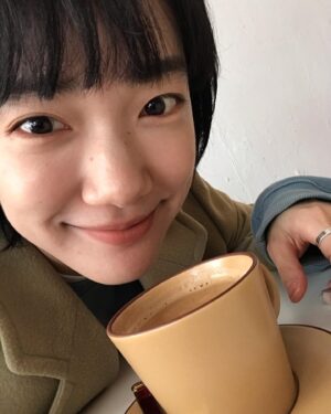 Sohn Su-hyun Instagram - 흐리마리한 하루🌱
