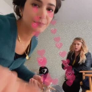 Sol Rodríguez Instagram - To celebrate two weeks in the top 10 Global which we could’ve never dreamed of, more bts pics 🫶🏽 thank you everyone watching and sharing 🥰 This has been the best Xmas gift ever! 💕