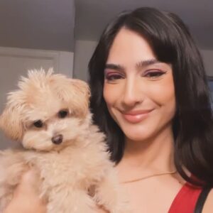 Sol Rodríguez Instagram - Fotos con mi bebe Buñuelo xq la extraño muchooo 🥹🫶🏽💖
Pics with my baby Buñuelo bc i miss her soo muchh