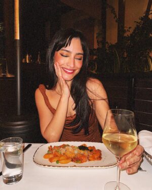 Sol Rodríguez Instagram - Take me to church, i mean Craig’s 🍝 🤤