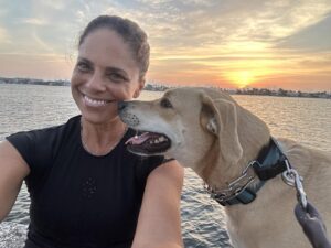 Soledad O'Brien Instagram - Sunrise this morning on a walk with Teddy 🔥