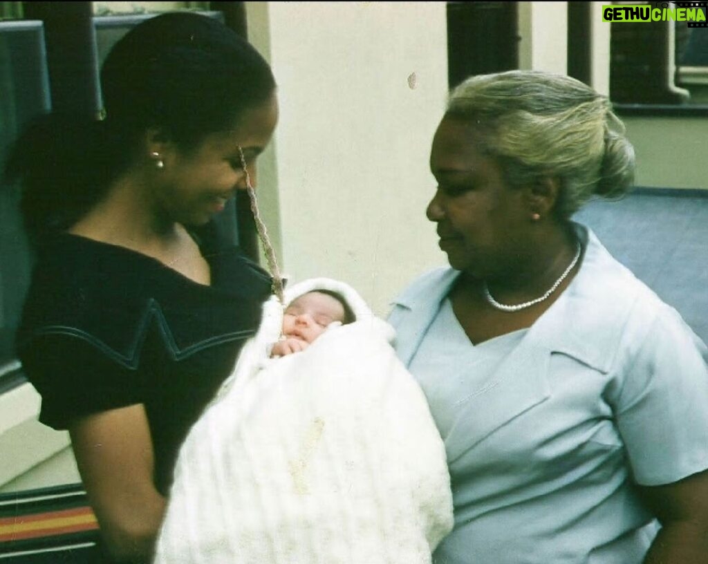 Soledad O'Brien Instagram - Mom, baby me, Abuelita 1966 ❤️❤️