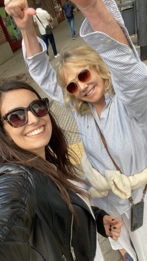 Soledad Silveyra Instagram - Perdón Rolando🙊

Después de muchos años volví a viajar en colectivo, y está buenísimo (no en hora pico)🤪🚍