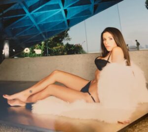 Soleil Moon Frye Instagram - Did someone say #tbt So much fun this day, we have shared a lifetime of memories @jeffballardpr you captured these momenst & have been my dear friend through & through: i love you & will always chase stars with you. 💙✨💙