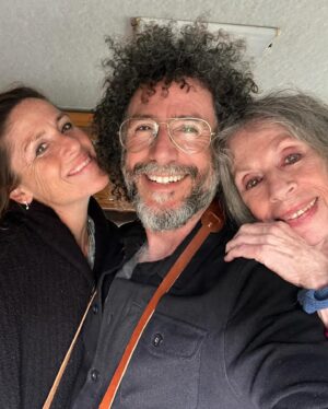 Soleil Moon Frye Instagram - Happy happy springtime birthday to my mama moon, goddess, inspiration, and a true love in our lives. I am so grateful for you. Thank you for bringing me into this world and raising me under your beautiful branches. My mama taught me to ride a motorcycle before riding a bike. She was a bad ass then and still is today. Truly a unique mama bear. Love these pics of her on her wedding day to my brother @meeno_the_man papa & here we are now, your kiddos with the beautiful gift that is you, always your babies. So blessed.
I love you mama moon 🌙❤️