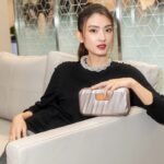 Somaline Ang Instagram - TUMI celebrates the grand reopening of their Marina Bay Sands outlet, just in time for the holiday season! TUMI has redefined travel essentials with a carefully curated selection of premium and everyday accessories, offering something special for your loved ones this holiday season. ✨️✨️✨️ @tumitravel #TUMI #TUMISG #TUMI19D