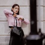 Somaline Ang Instagram - My favourite time of the year ! 🧧🍊Making memories over the holidays✨️ @majeparis #majegirls #majeparis #majeSS24 #LNY #YearOfTheDragon