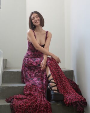 Somaline Ang Instagram - 初12🌟 
Good energy to start a long day! 😍😍😍
Style by @samonggg in @versace 
Makeup by @shaunleelee #shaunlee_makeup