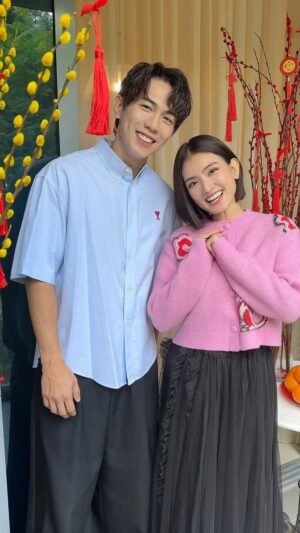 Somaline Ang Instagram - Cheers to a year filled with love, laughter and success 🌸🩷🌸 Gong Xi Fa Cai ❤️
Makeup @shaunleelee