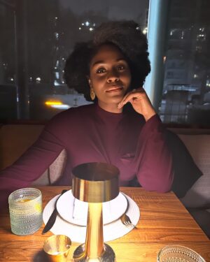 Somkele Iyamah Idhalama Instagram - Thank you all for the most amazing day/weekend. As you have wished me well, spent time and resources to celebrate me in no small way, I know The One who sees in secret will reward even your kind thoughts. God bless you all real good. Made a seemingly grown woman cry waterfalls. I love you all 💜