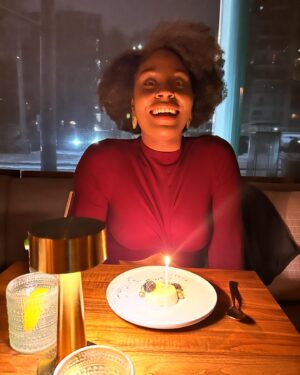 Somkele Iyamah Idhalama Instagram - Thank you all for the most amazing day/weekend. As you have wished me well, spent time and resources to celebrate me in no small way, I know The One who sees in secret will reward even your kind thoughts. God bless you all real good. Made a seemingly grown woman cry waterfalls. I love you all 💜