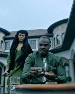 Somkele Iyamah Idhalama Instagram - Happy birthday #Nigeria! God knows I love you... You gave me solid grounding because I have no question about my identity however, with much progress to be made, you gave me the grit required to work towards a better day and as my brother @octhegreatukeje would say it, a place called forward. Here’s to a memory display (photo dump) of recebt moments that remind me of where I’m from:

1. Wearing the authentically Nigerian brand @andreaiyamah 
2. Hot #Akara can never be overrated…ever! 
3. The blessing that @nathanielblow and @dunsinoyekan are to this generation is major equity for in heaven for them 🙏 and they are proudly 🇳🇬 
5. If you haven’t improvised to use your @andreaiyamah coverup to back your baby, your Nigerian blood is still warming up 😉 
6. Need I say more @orahmovie was a project I took on because of its story rooted in Nigerian heritage and I am proud of it!
7. I had the best time hosting friends at ours for our Banga night. Best time ever!
8. One of the greatest artists I have the honour of working closely with @willyverse had his show #Jangilova 🌟 
9. If you haven’t stocked up your freezer like the world was going into a famine every month then why are we Nigerian 🤷‍♀️
10. Aunty Oby @oby.io gifted the kids their trad outfits and you couldn’t tell them nothing that day lol
11. As a family, we always look forward to sharing a meal from the same plate. 

Happy birthday Nigeria, no matter what, YOU ARE BLESSED 🥲