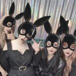 Son Ga-in Instagram - Happy Halloween👩‍👩‍👧‍👦🦹‍♂️🧟‍♀️