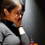 Son Ji-hyun Instagram - 화장 을 좀 더 할걸 그랬지..^^ 무엇보다 춤을 사랑했던 .소녀 시절의 내모습을 떠올리면 그때 참 반짝반짝 했던것 같다 누구의 시선보다도 심장이 뛰는 일에 직진이였던 그때. #술먹고쓰는거아님..