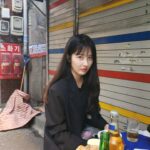 Son Ji-hyun Instagram - 실시간업데이트 #을지로 #힙지로 #봄이여오라
