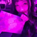 Son Ji-hyun Instagram - @hannahshin.official #패션위크 #한나신