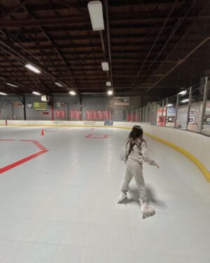 Son Tae-young Instagram - #inlineskating 🛼