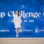 Son Yeon-jae Instagram - @leapstudio_official 2018년도 부터 열심히 하다보니 리프스튜디오에서 아이들을 가르치고 대회를 하게된지도 5년이 되어가네요! 그동안 정말 많이 배우고 성장하는 시간이었습니다. 함께 옆에서 도와주시는 많은분들과 선생님들 감사하고 사랑해요🤍 리듬체조를 사랑해주는 꿈나무들과 저를 응원해주시는 학생 및 학부모님들께도 진심으로 감사드립니다🤍 부족하지만 10회 , 20회 더더 나아지는 #리프챌린지컵 으로 찾아뵐게요! 내년에 만나요🤍 #리듬체조#리프챌린지컵